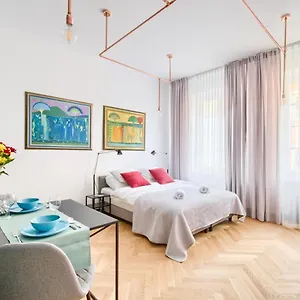  Apartamento P&o Serviced Old Town Square